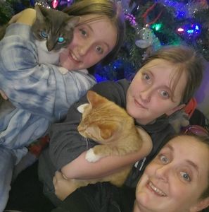 Meet your Posher, Becky